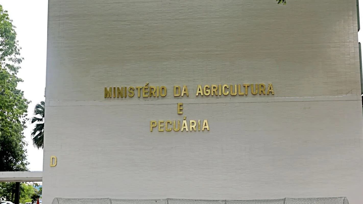 Fachada do prédio do Ministério da Agricultura e Pecuária, em Brasília