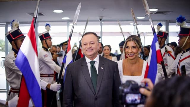 Carlos Brandão, governador do Maranhão, durante cerimônia de posse na Assembleia Legislativa estadual