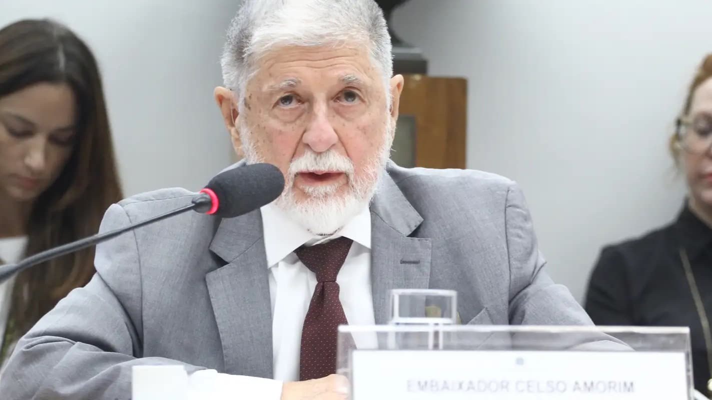 Embaixador Celso Amorim fala na Comissão de Relações Exteriores da Câmara dos Deputados