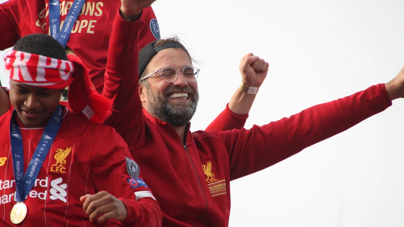 Jürgen Klopp comemora em desfile do Liverpool, em foto de arquivo