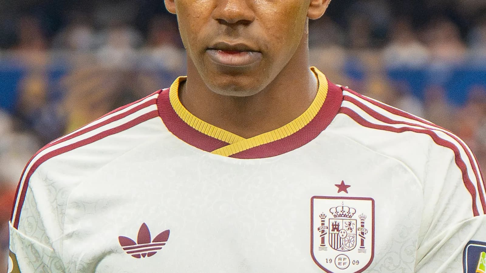 Lamine Yamal, com a camisa 19 da seleção espanhola, durante partida (imagem de arquivo, Copa do Mundo 2026)