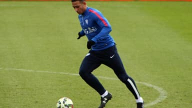 Memphis Depay em treino pela seleção holandesa