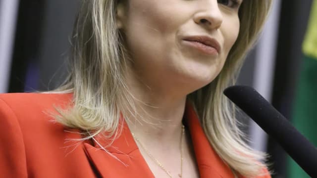 Marília Arraes discursa na Câmara dos Deputados