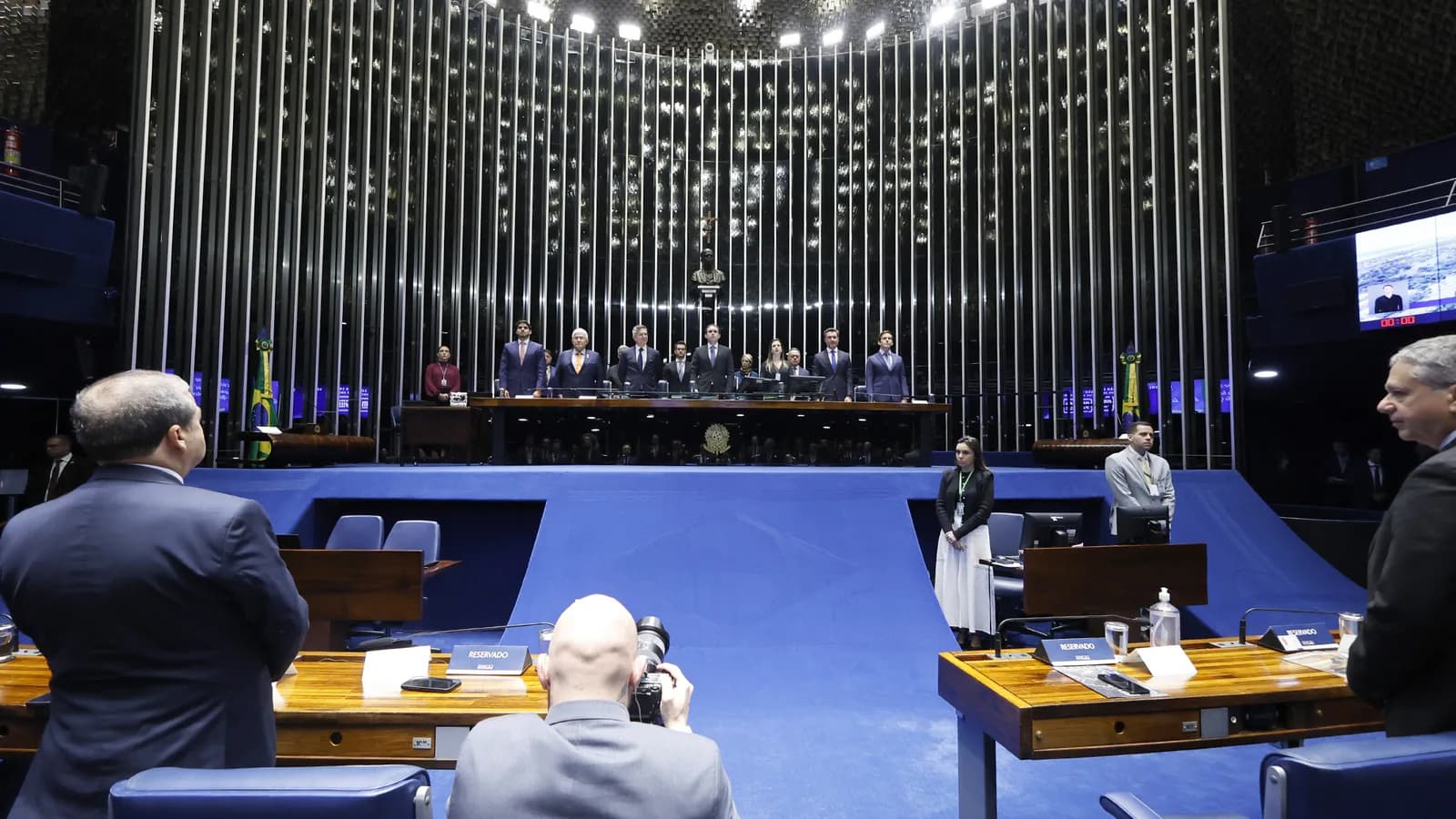 Sessão no plenário da Câmara dos Deputados em homenagem aos 100 anos da General Motors