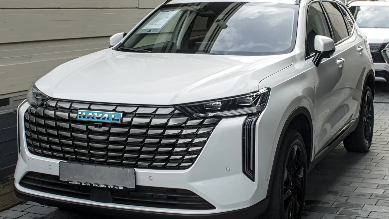 SUV branco da GWM Haval modelo H6, usado como referência da marca que lança o H7 no Brasil
