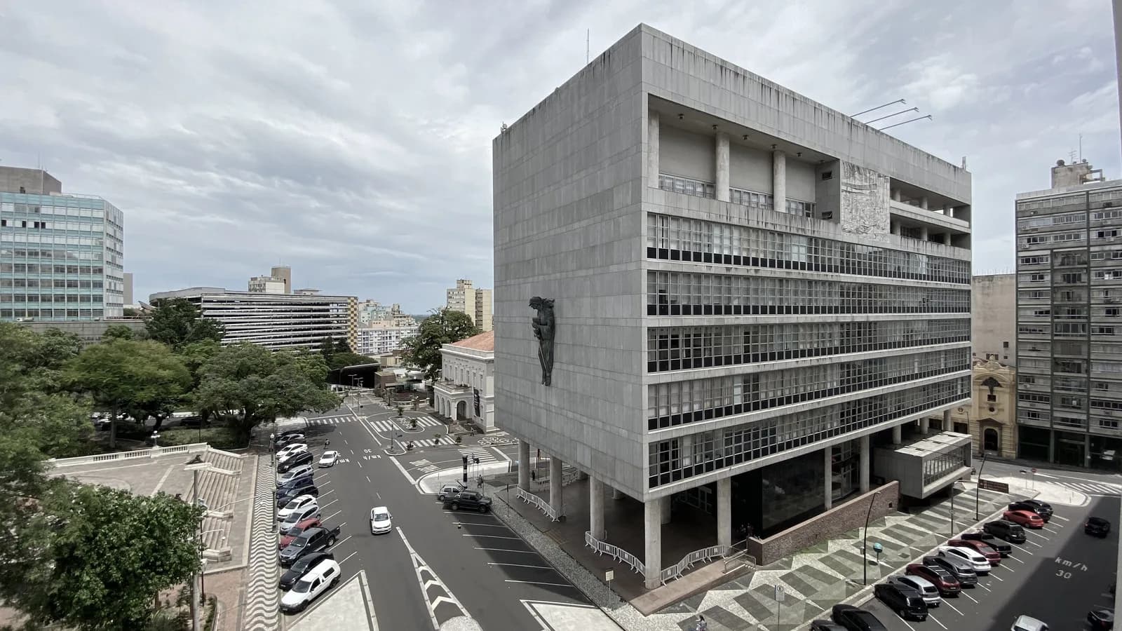 Fachada do Palácio da Justiça do Rio Grande do Sul, sede do TJRS, em Porto Alegre
