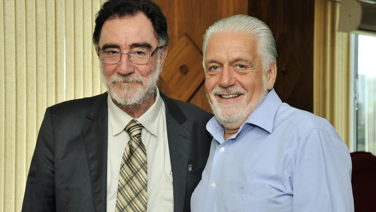 O deputado federal Patrus Ananias (à esq.) em audiência com o então ministro da Defesa, Jaques Wagner, em 2015 (foto de arquivo)