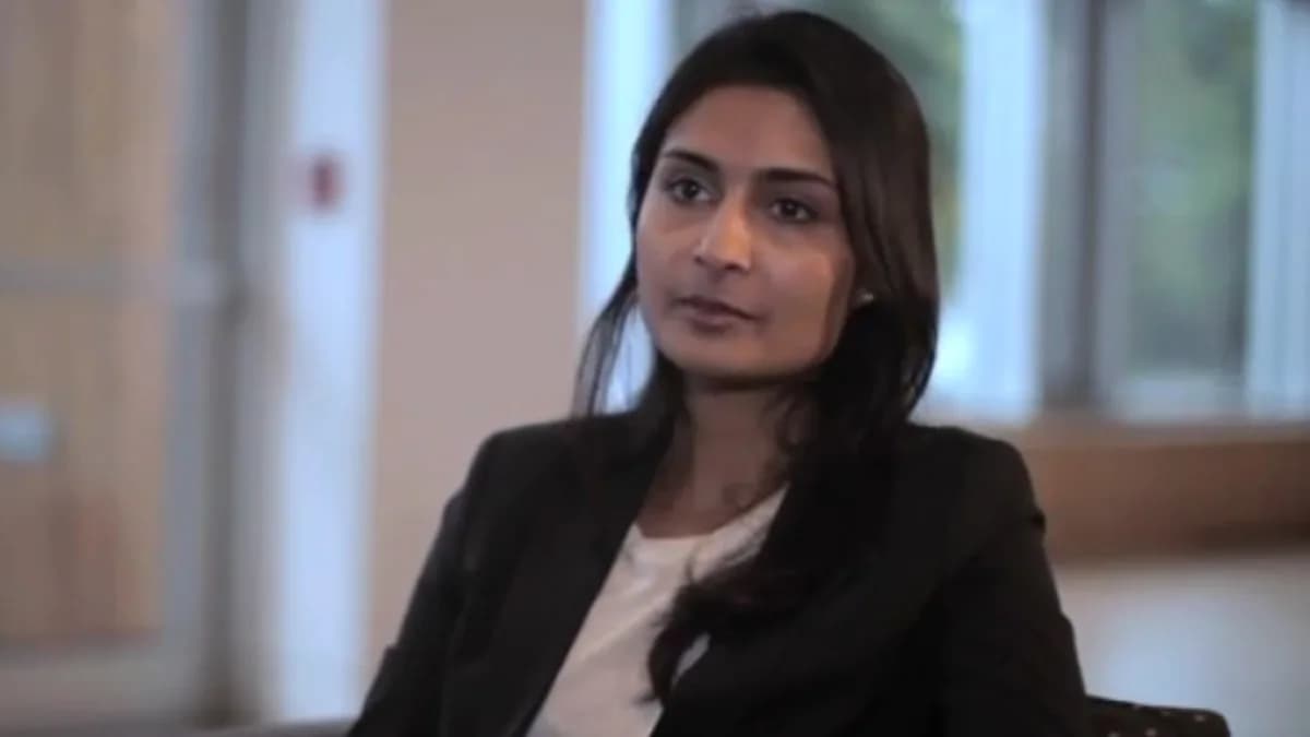 Saadia Zahidi, do Fórum Econômico Mundial, em entrevista
