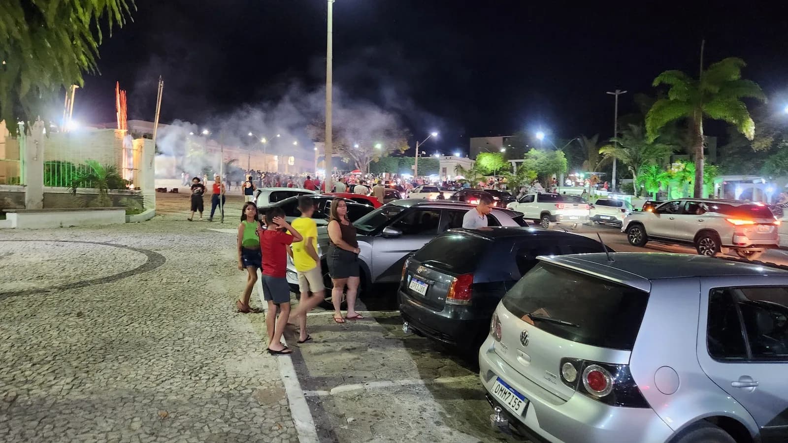 Carreata de apoiadores comemora a vitória de Lula no 2º turno em Caetité, na Bahia