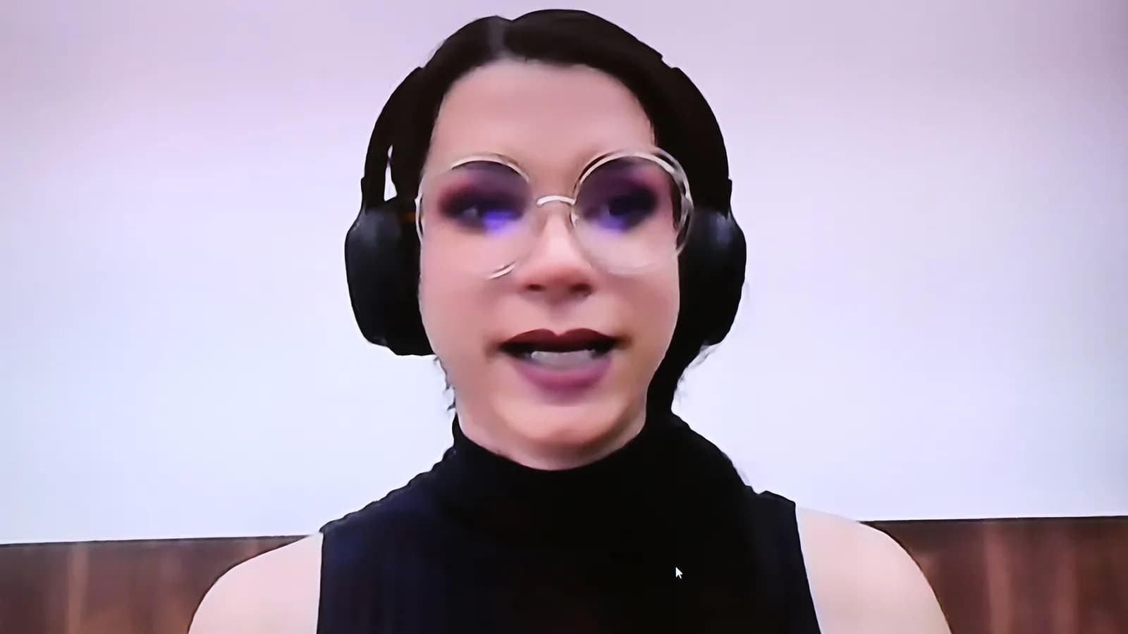 Sofia Favero fala em audiência pública sobre juventude trans na Câmara dos Deputados