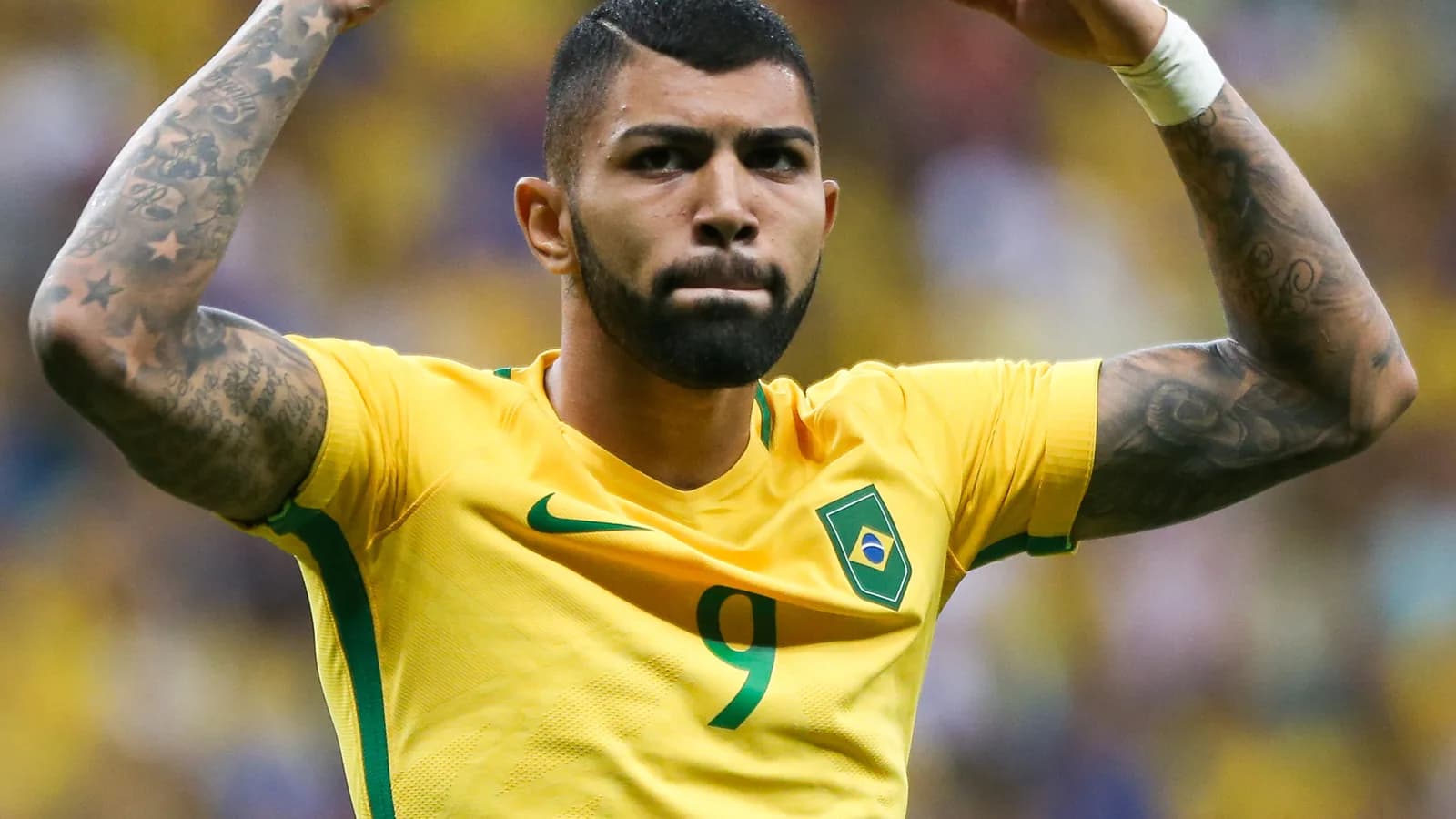 Gabriel Barbosa comemora em jogo pela Seleção Brasileira