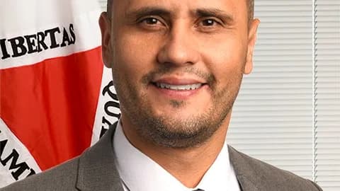 Retrato oficial do senador Cleitinho Azevedo (Republicanos-MG)