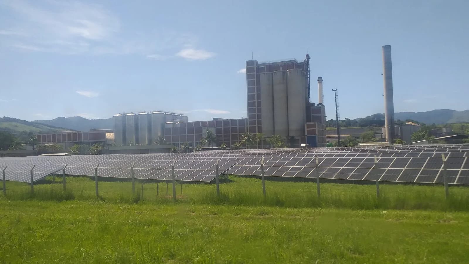 Fábrica da Ambev, controlada da AB InBev no Brasil, em Cachoeiras de Macacu (RJ)