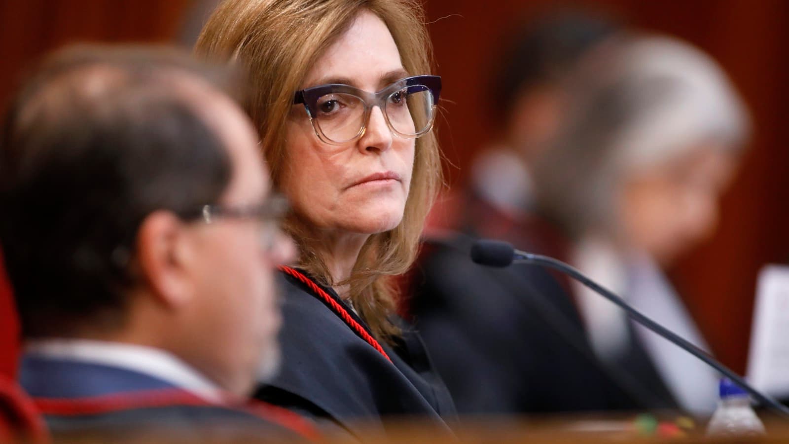 Foto de arquivo mostra ministra durante sessão plenária do Tribunal Superior Eleitoral (TSE), em Brasília