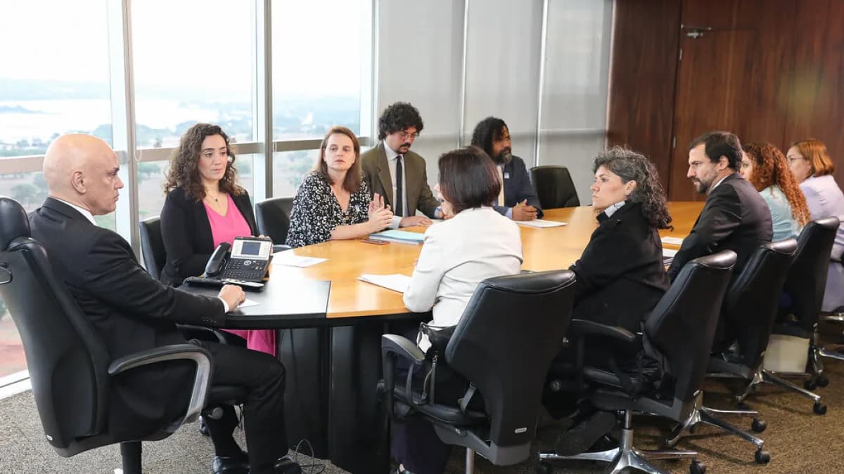 Ministro Alexandre de Moraes em reunião no STF