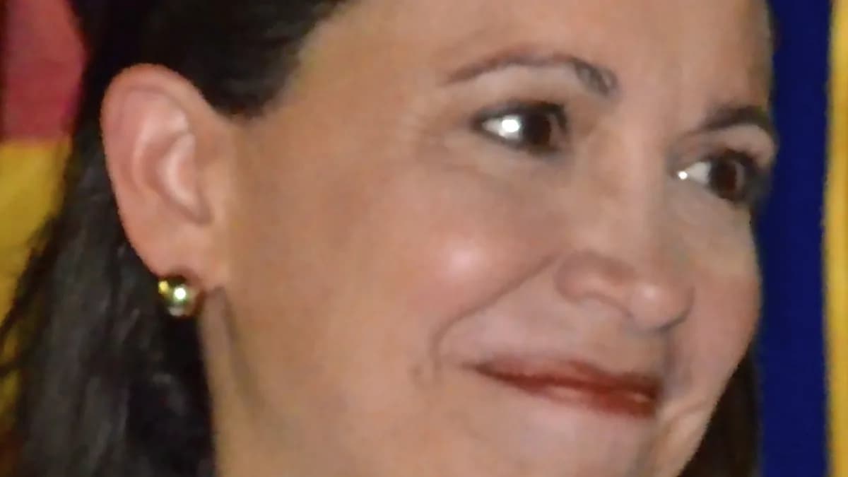 Retrato de María Corina Machado, líder da oposição venezuelana e ganhadora do Nobel da Paz de 2025