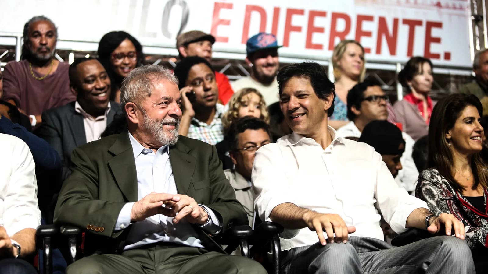Lula e Fernando Haddad em ato de campanha, foto de arquivo de 2016