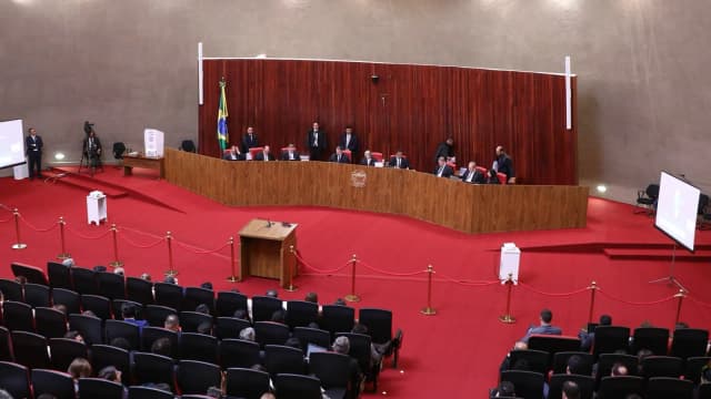 Plenário do Tribunal Superior Eleitoral (TSE) em sessão, em Brasília