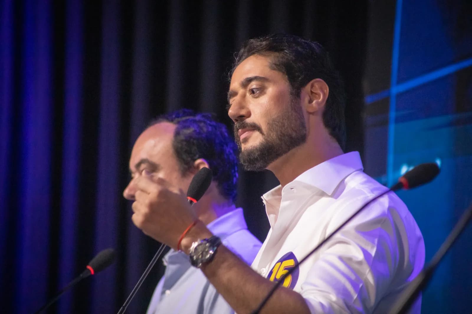 Gabriel Azevedo durante o debate da TV Sim Brasil; foto de arquivo.
