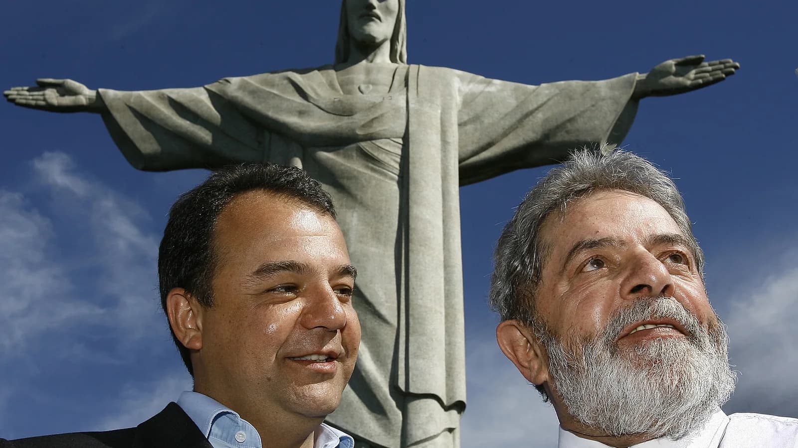 Lula aparece em foto de arquivo durante visita ao Cristo Redentor, no Rio de Janeiro