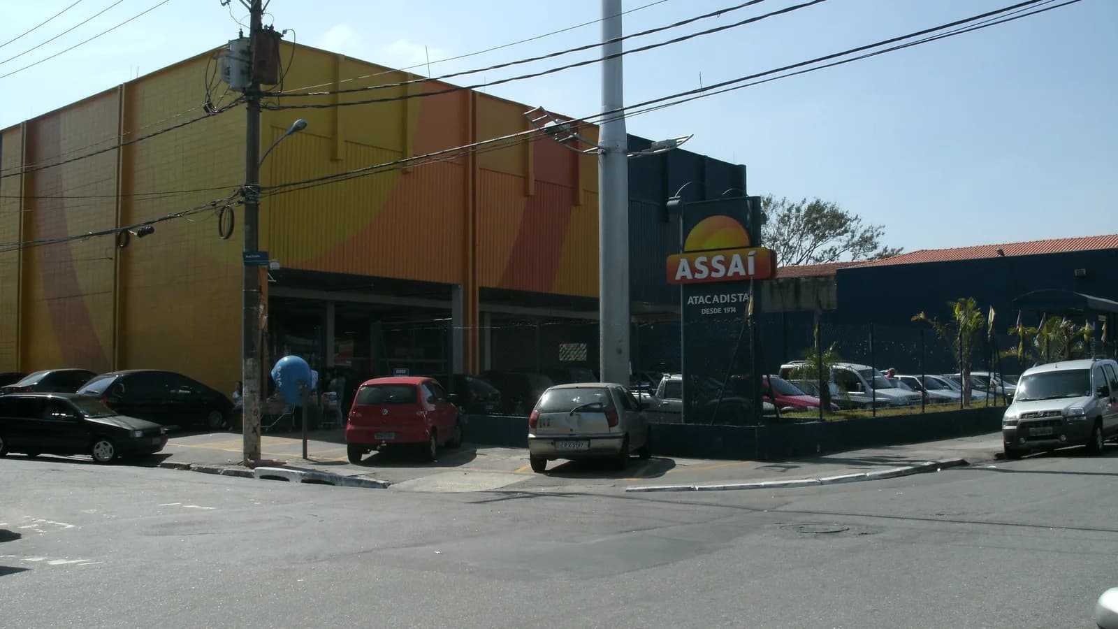Fachada de loja do Assaí Atacadista, foto de arquivo