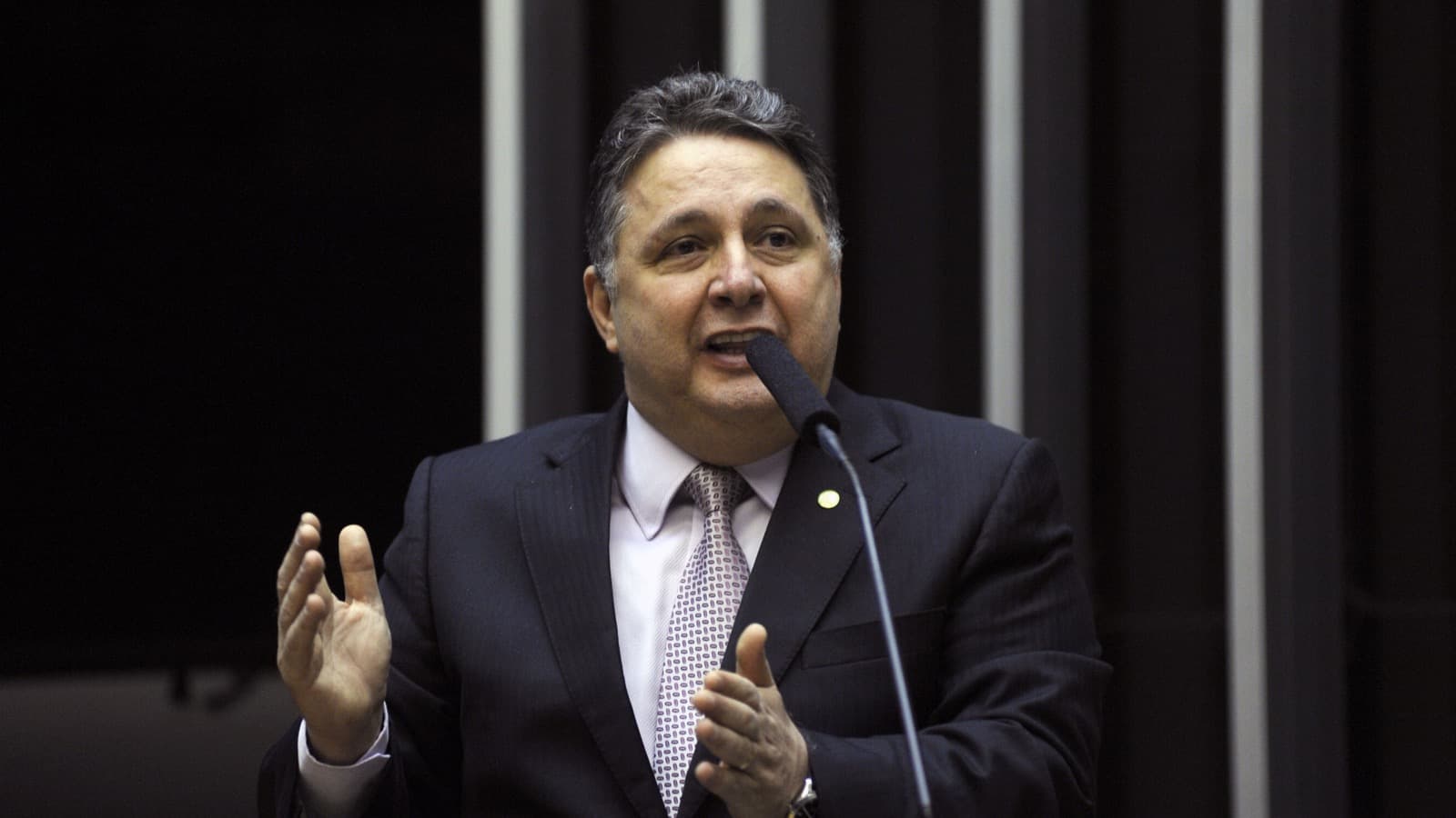 Anthony Garotinho discursa na tribuna da Câmara dos Deputados, imagem de arquivo de 2013