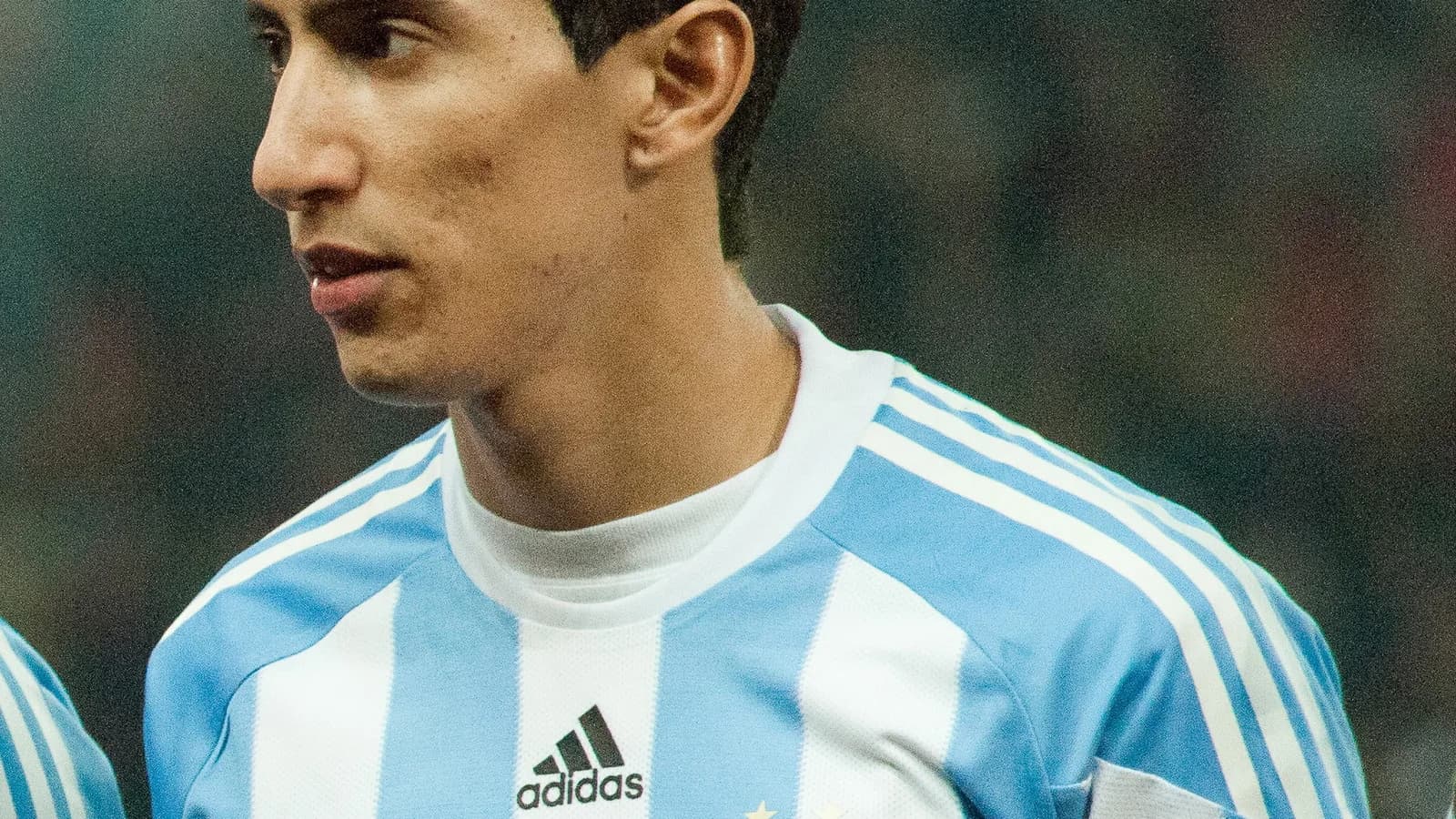 Ángel Di María em ação durante partida pela seleção argentina