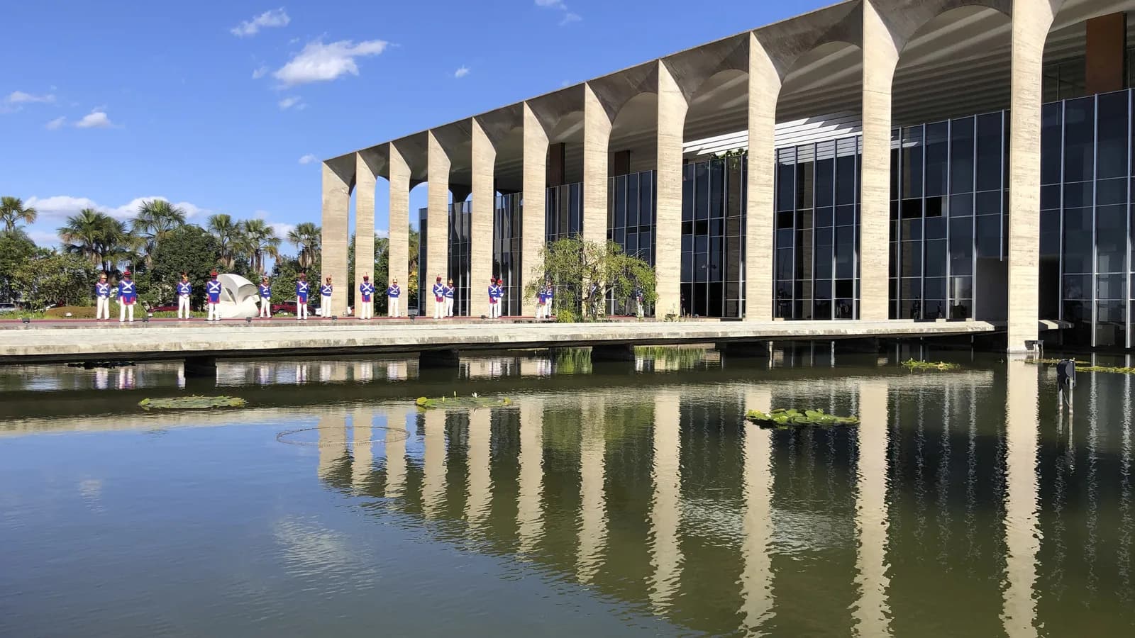 Fachada do Palácio Itamaraty, sede do Ministério das Relações Exteriores, em Brasília