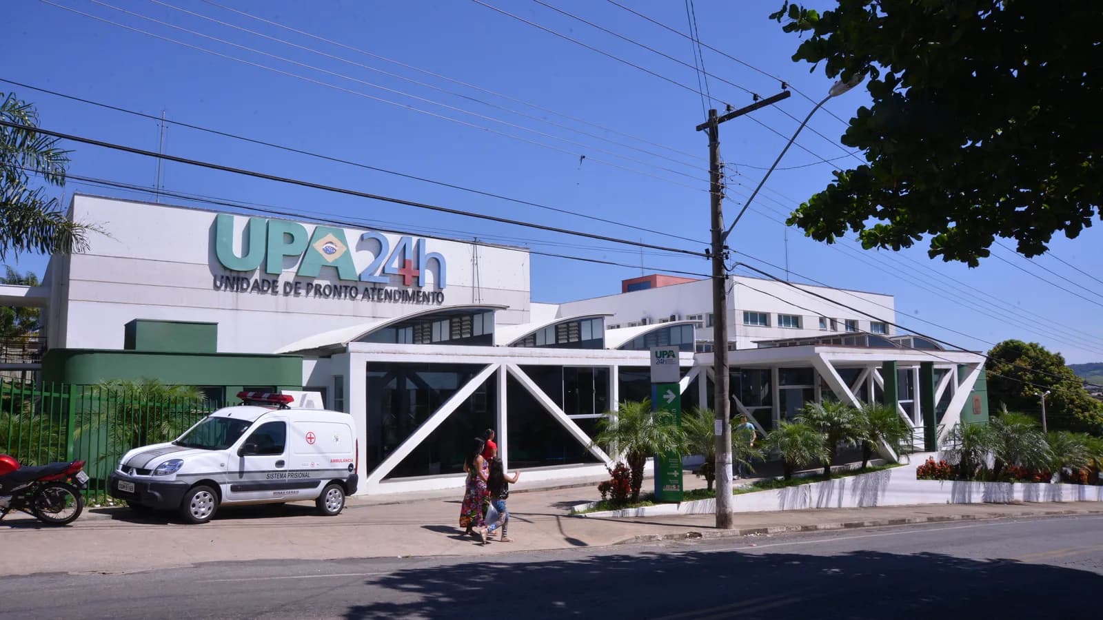 Fachada de Unidade de Pronto Atendimento (UPA) 24h em Passos, Minas Gerais