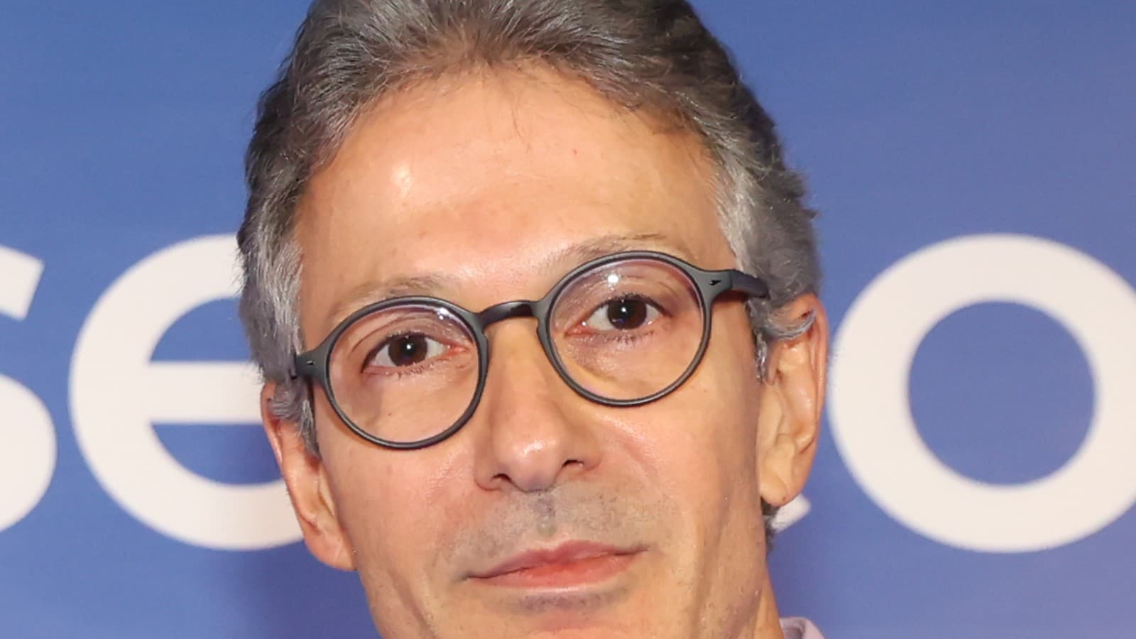 Romeu Zema em retrato durante evento em 2025