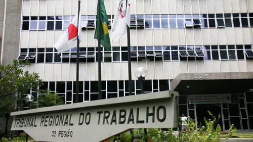 Fachada do Tribunal Regional do Trabalho da 3ª Região em Belo Horizonte.