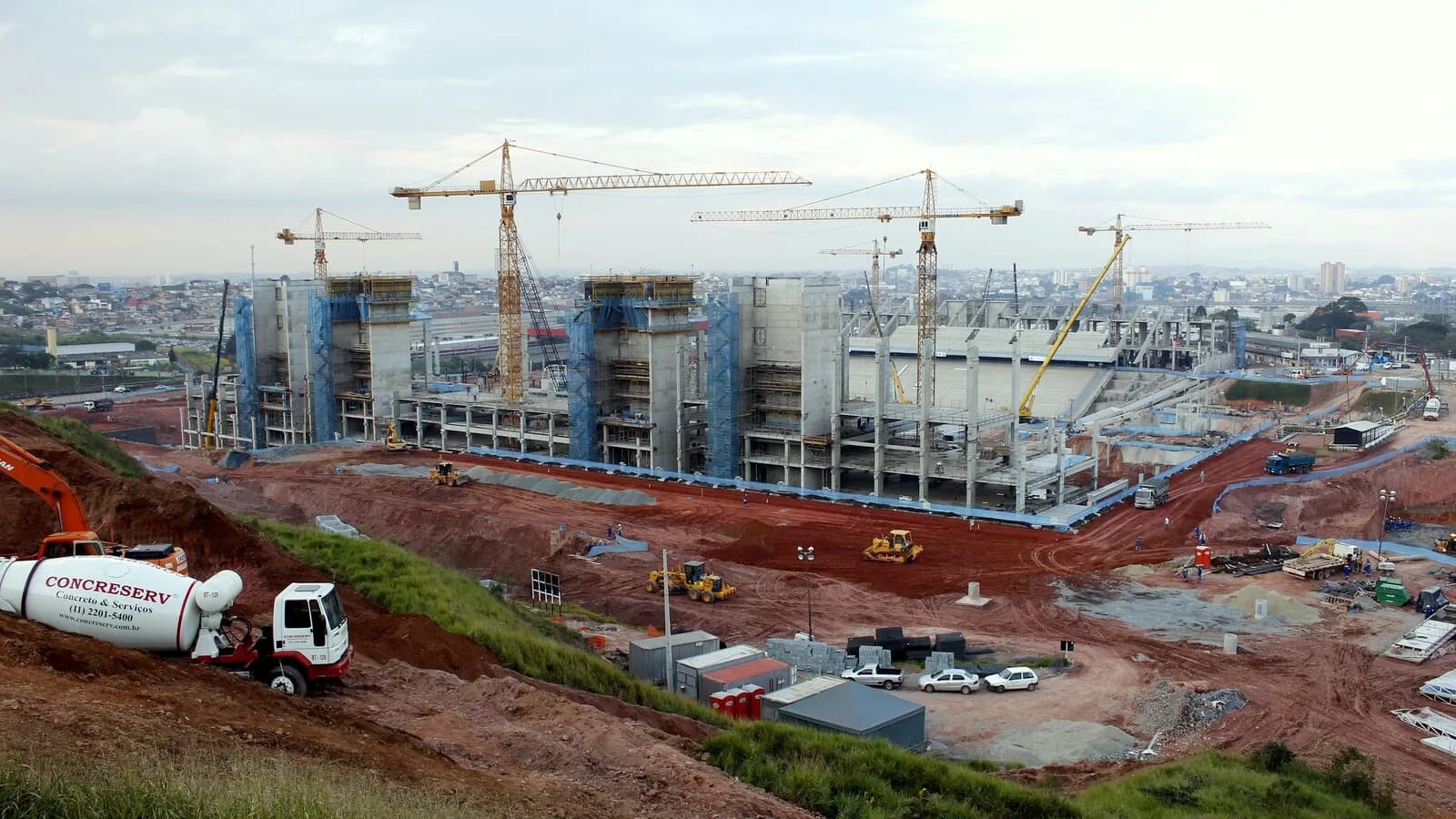 Foto de arquivo da construção da Neo Química Arena, estádio do Corinthians em São Paulo
