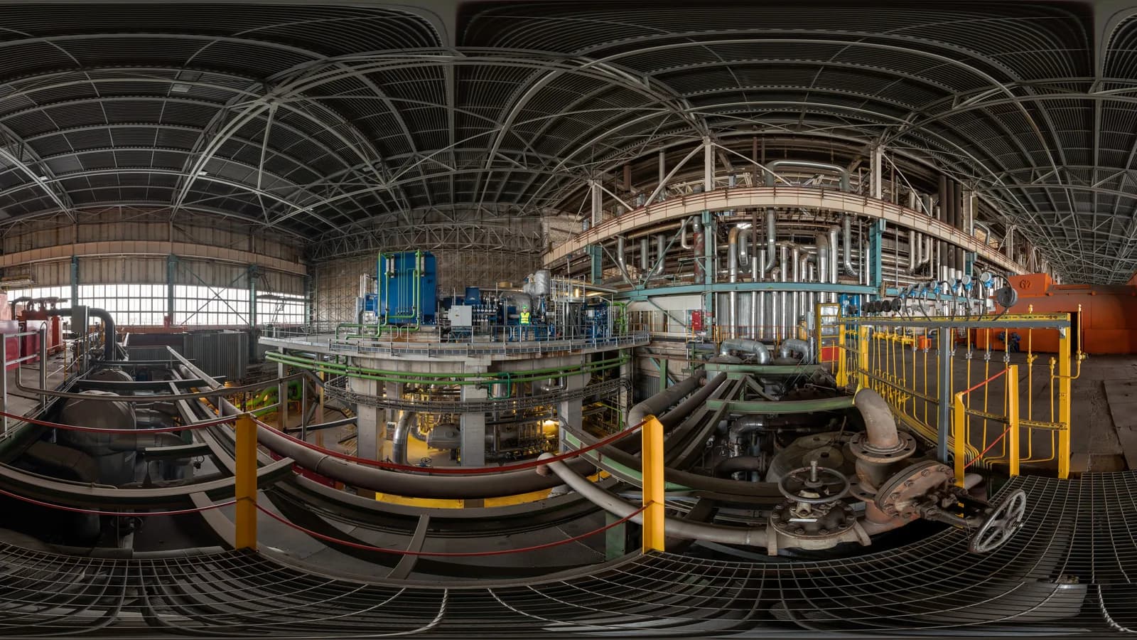 Turbina e gerador industrial em usina termelétrica, equipamento do mesmo tipo fabricado pela WEG