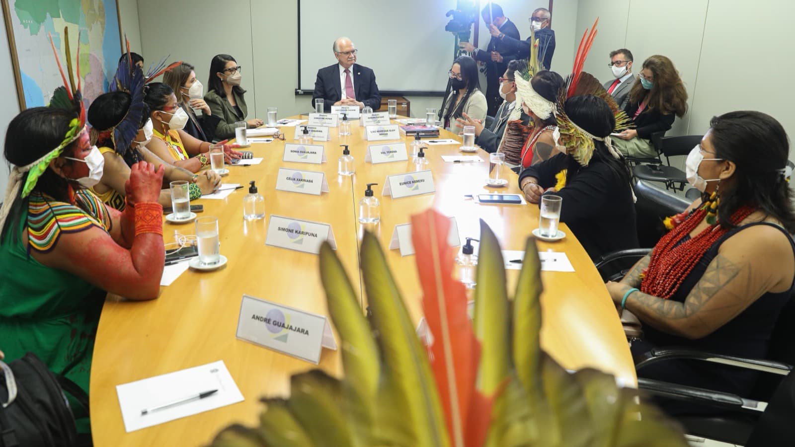 Ministro Edson Fachin recebe lideranças indígenas em reunião no TSE, foto de arquivo