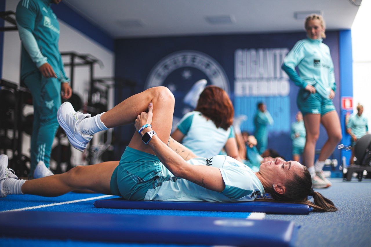Cruzeiro feminino retorna aos treinos focado no Brasileirão