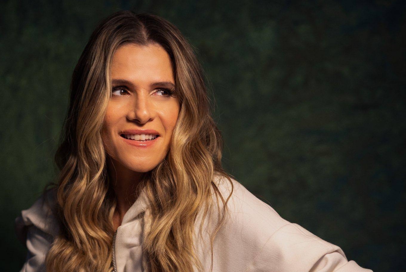 Ingrid Guimarães inspira projeto de lei que proíbe 'downgrade' de passagem aérea