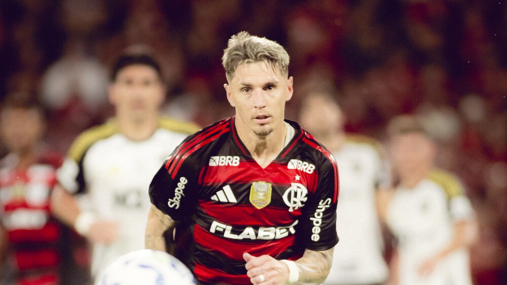 Flamengo x Atlético: Varela detalha orientação a Rony em gol perdido