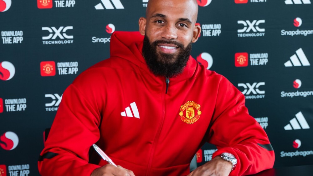 Manchester United contrata destaque do Brentford por mais de meio bilhão de reais