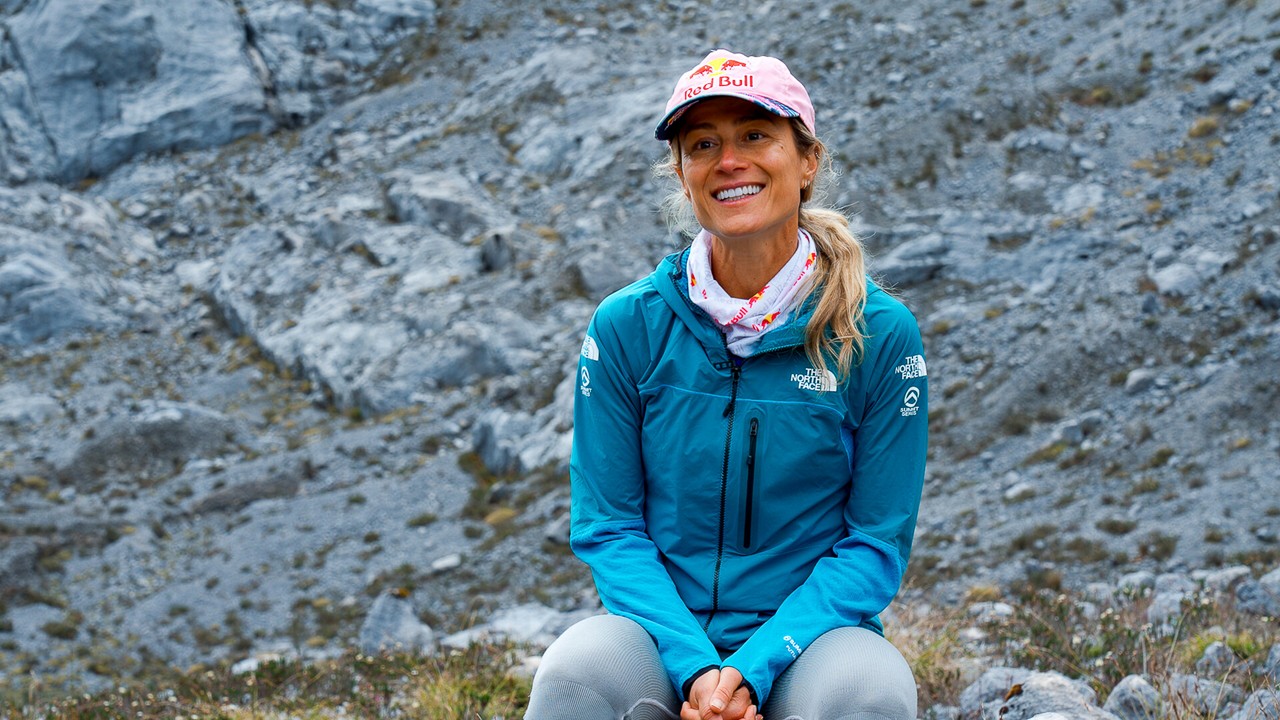 Mineira é a primeira mulher a registrar tempo oficial em trajeto de 800 km de corrida