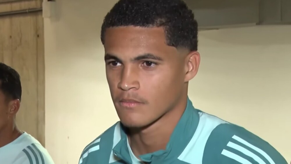 Polivalente, Kauã Prates se coloca à disposição para jogar em outra posição no Cruzeiro