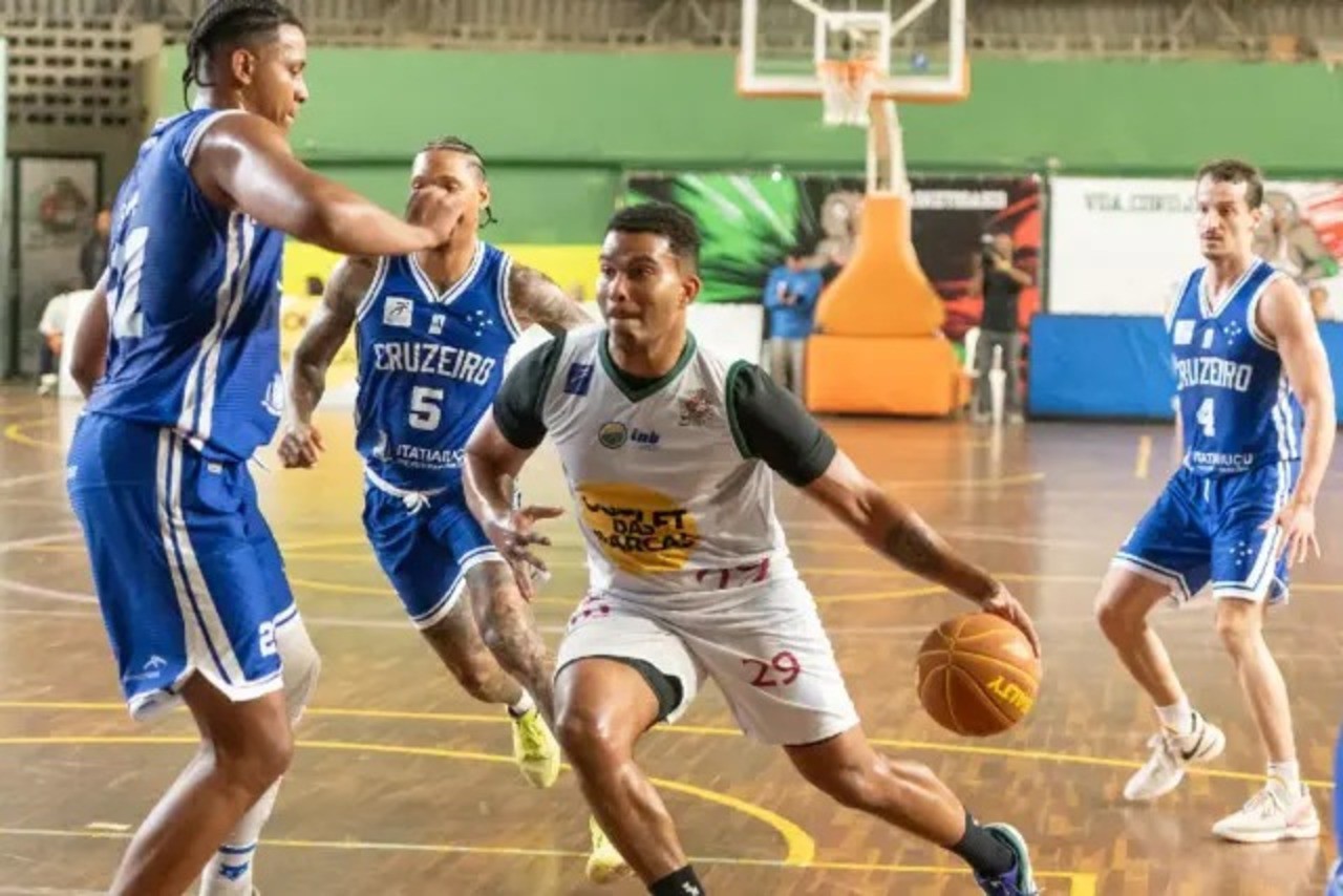 Cruzeiro Basquete enfrenta Osasco em jogo decisivo na Liga Ouro