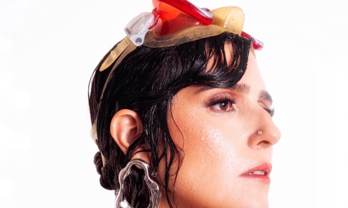 Amandona! lança primeiro álbum inspirado no universo da mulher lésbica