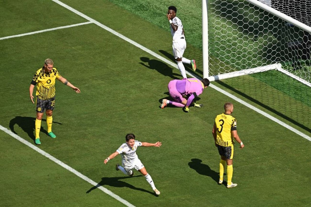 Real Madrid vence Borussia Dortmund e avança à semifinal do Mundial de Clubes