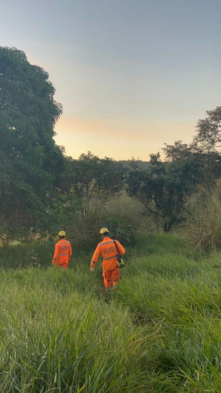 Corpo de jovem desaparecido é encontrado em córrego em Minas Gerais