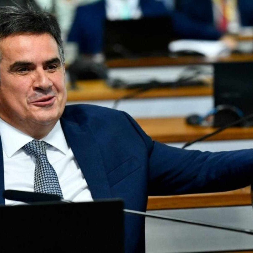 Ciro Nogueira e Ricardo Magro: um abraço em meio a polêmicas fiscais