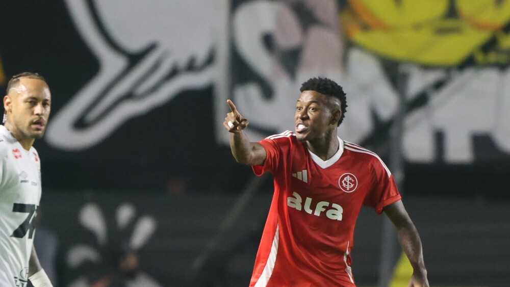 Inter sofre desfalque importante na defesa para duelo contra o Vasco pelo Brasileirão