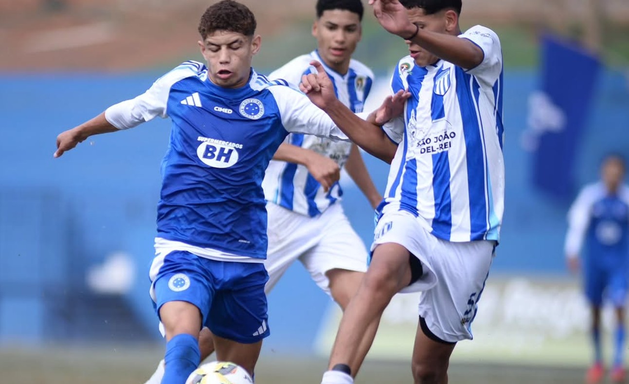 Cruzeiro: vitórias do Sub-15 e empate do Sub-17 contra Bonfim