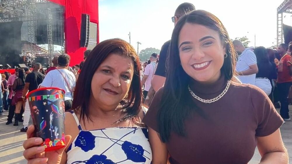 Arraiá Itatiaia: mãe e filha realizam sonho ao ver Pablo, o ‘Rei da Sofrência’, no Mineirão