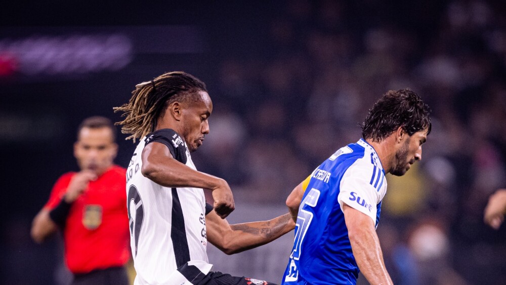 Corinthians reforça cautela com departamento médico em sequência desafiadora da temporada