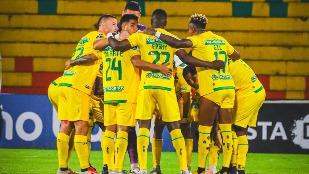 Bucaramanga chega 'descansado' para decisão contra Atlético na Copa Sul-Americana